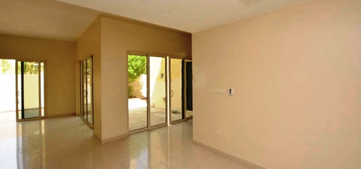 Купить виллу в Al Raha Gardens, Abu Dhabi, ОАЭ 3 спальни, 360м2 № 1225 - фото 1
