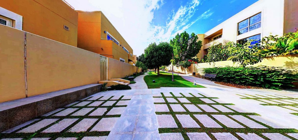Купить виллу в Al Raha Gardens, Abu Dhabi, ОАЭ 4 спальни, 401м2 № 1213 - фото 8