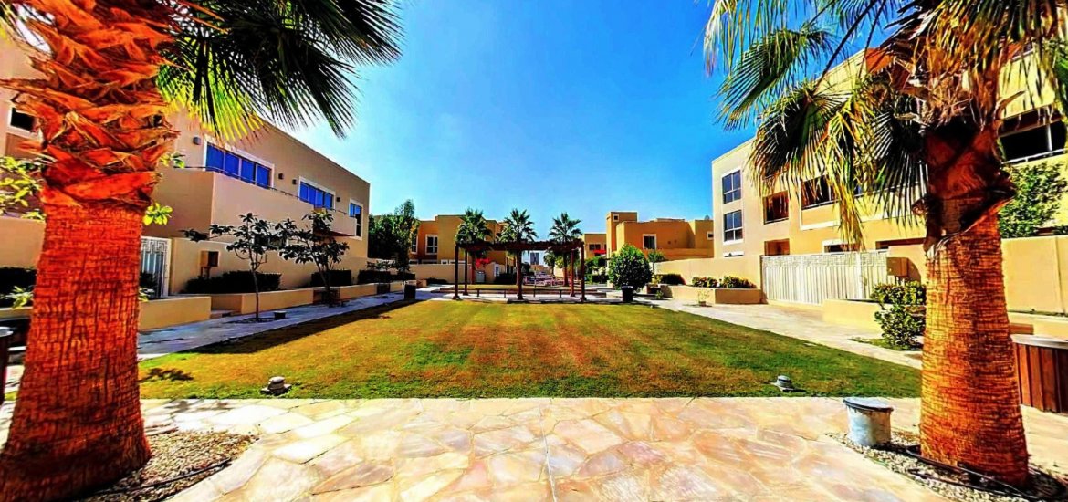 Купить таунхаус в Al Raha Gardens, ОАЭ 3 спальни, 255м2 № 1323 - фото 6