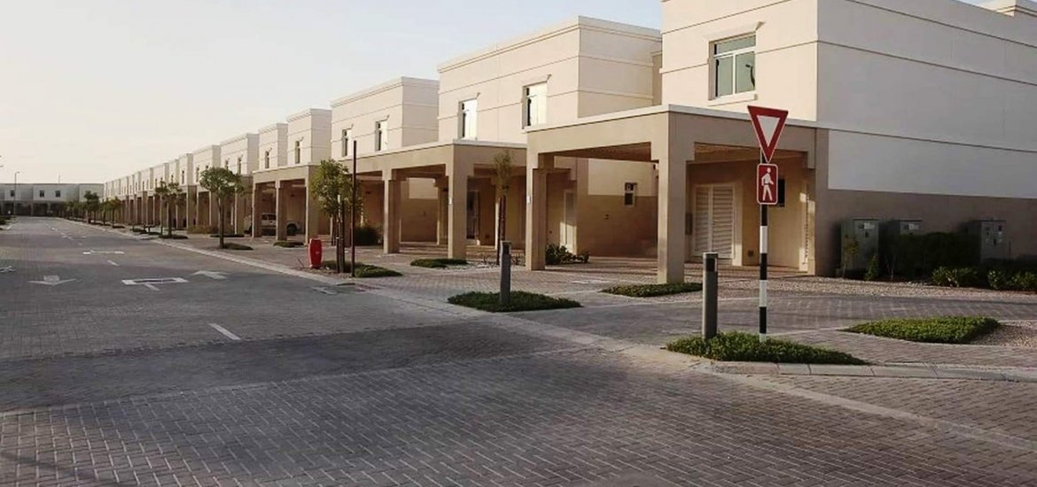 Townhouse for sale in Al Ghadeer, Abu Dhabi, UAE 3 bedrooms, 199 sq.m. No. 288 - photo 7