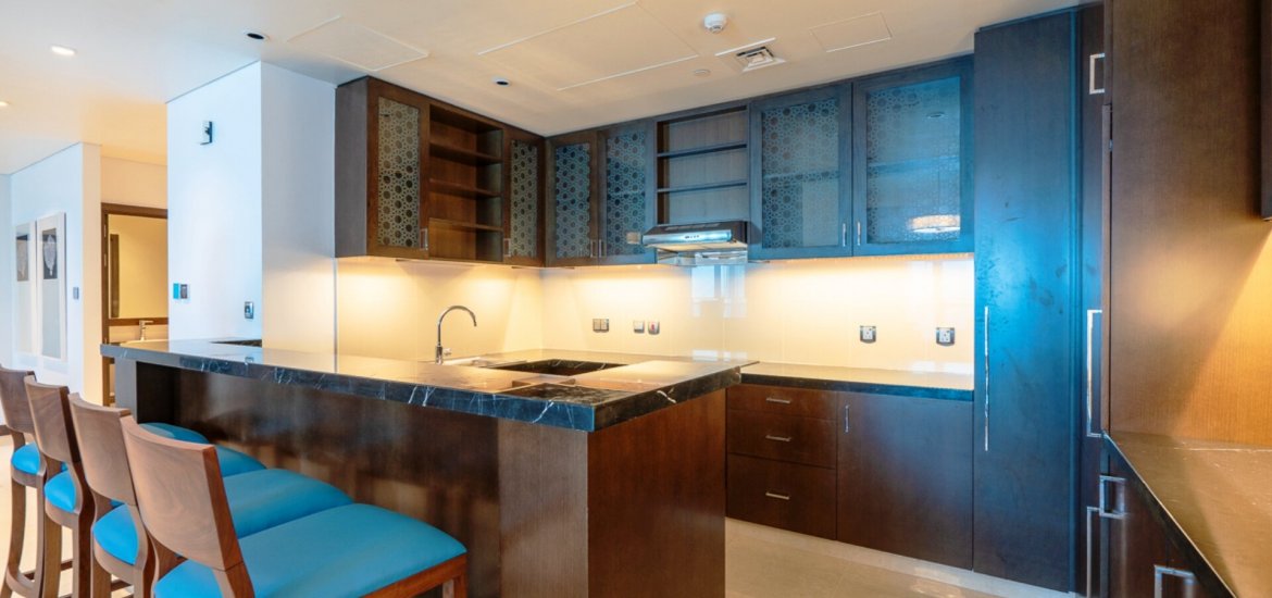 Apartment for sale in The Marina, Abu Dhabi, UAE 3 bedrooms, 222 sq.m. No. 306 - photo 3