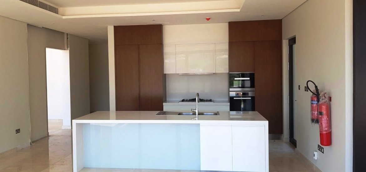Villa for sale in Saadiyat Island, Abu Dhabi, UAE 4 bedrooms, 686 sq.m. No. 210 - photo 3