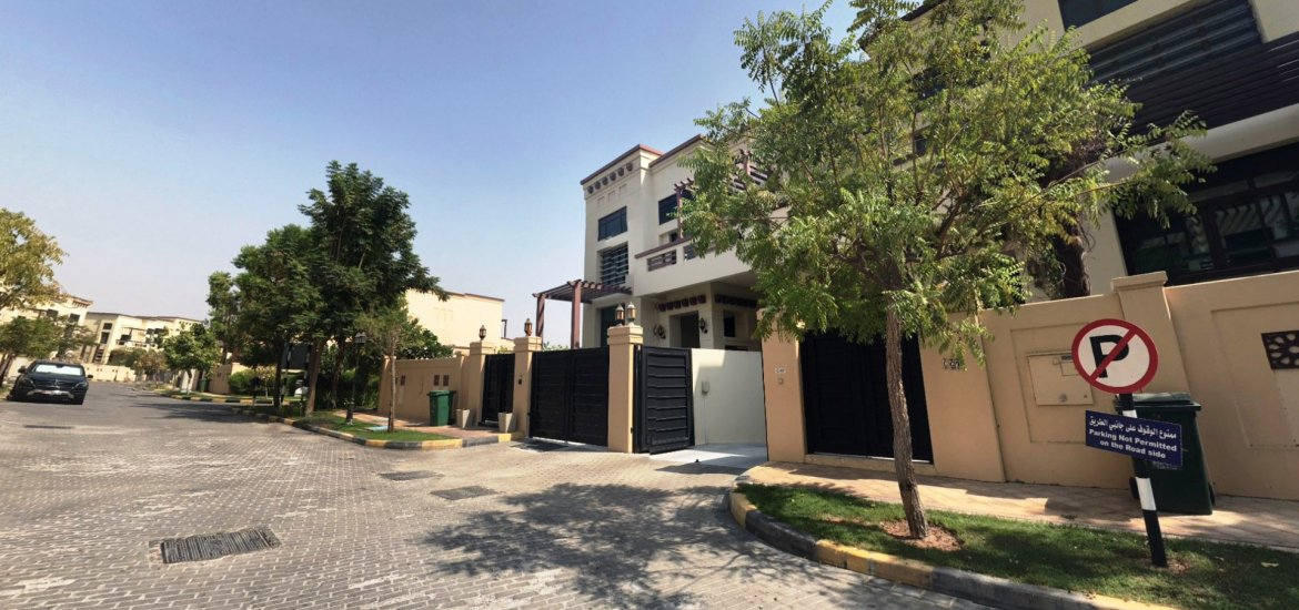 Villa for sale in Al Maqtaa, Abu Dhabi, UAE 5 bedrooms, 657 sq.m. No. 404 - photo 6