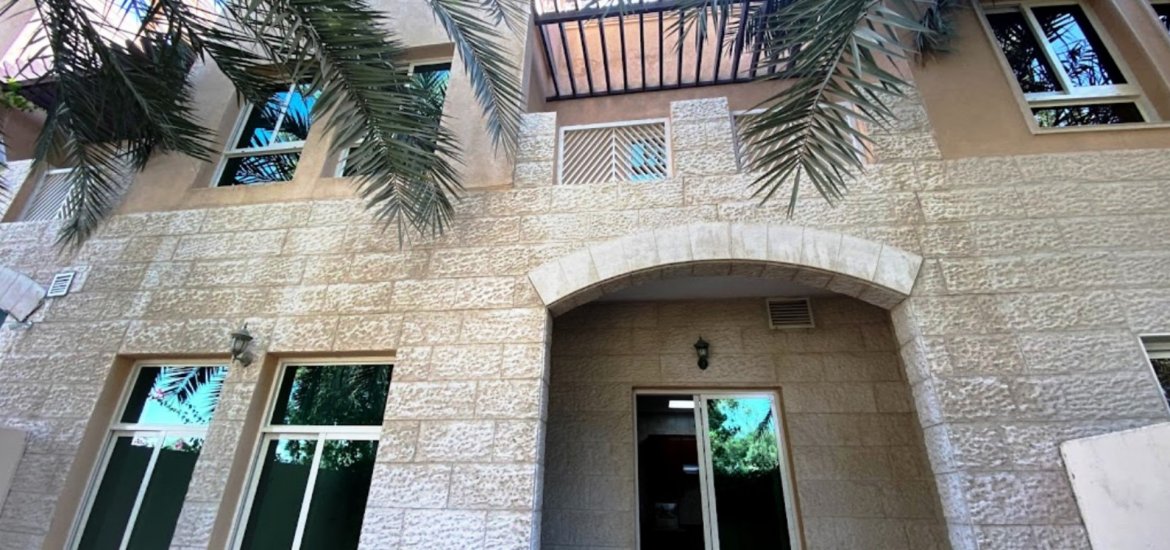 Villa for sale in Al Mushrif, Abu Dhabi, UAE 5 bedrooms, 266 sq.m. No. 503 - photo 8