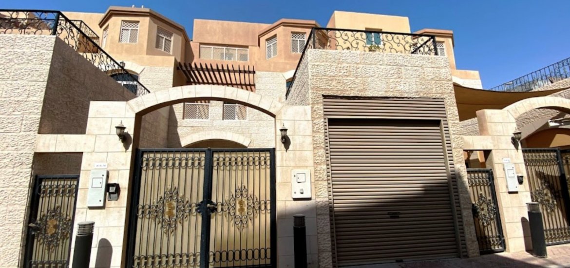 Villa for sale in Al Mushrif, Abu Dhabi, UAE 5 bedrooms, 390 sq.m. No. 505 - photo 7