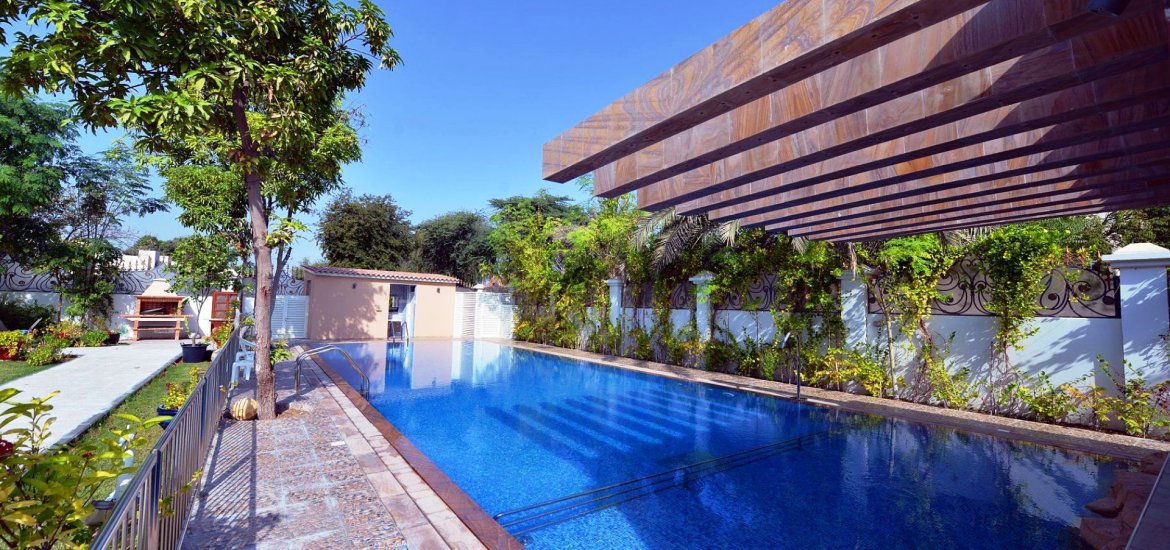 Villa for sale in Marina Village, Abu Dhabi, UAE 5 bedrooms, 600 sq.m. No. 967 - photo 6
