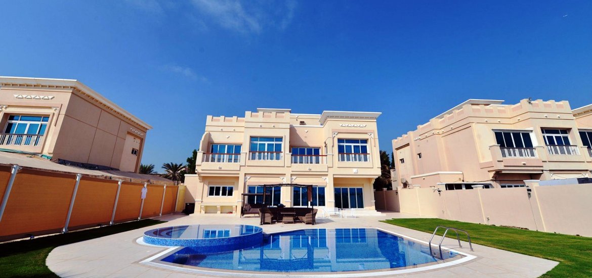 Villa for sale in Marina Village, Abu Dhabi, UAE 5 bedrooms, 600 sq.m. No. 967 - photo 7