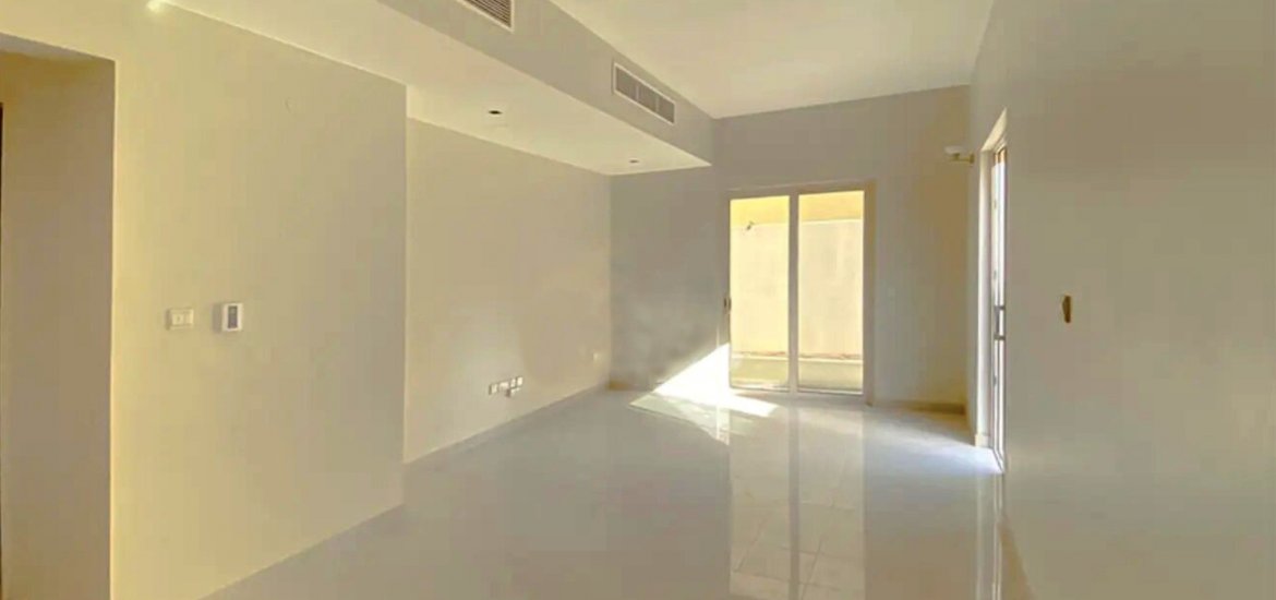 Townhouse for sale in Al Raha Gardens, Abu Dhabi, UAE 4 bedrooms, 256 sq.m. No. 1180 - photo 3