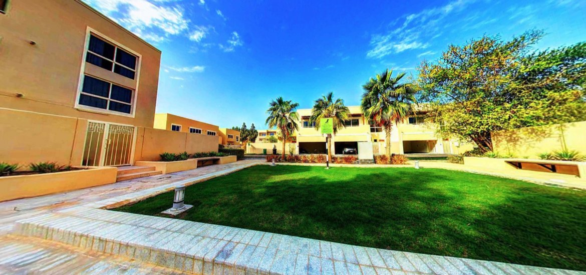 Townhouse for sale in Al Raha Gardens, Abu Dhabi, UAE 3 bedrooms, 200 sq.m. No. 1205 - photo 7
