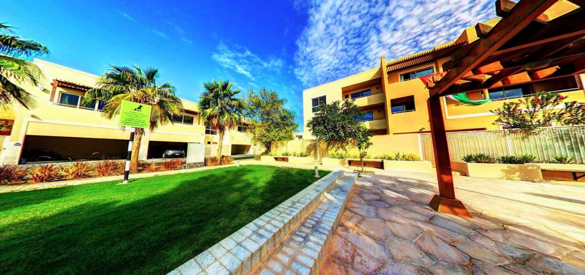 Townhouse for sale in Al Raha Gardens, Abu Dhabi, UAE 4 bedrooms, 255 sq.m. No. 1206 - photo 7