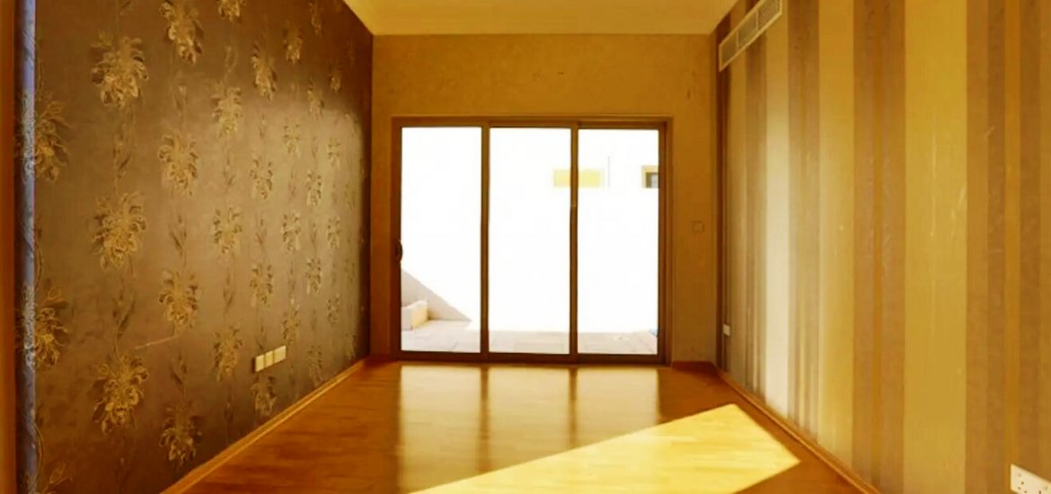 Townhouse for sale in Al Raha Gardens, Abu Dhabi, UAE 4 bedrooms, 239 sq.m. No. 1210 - photo 1