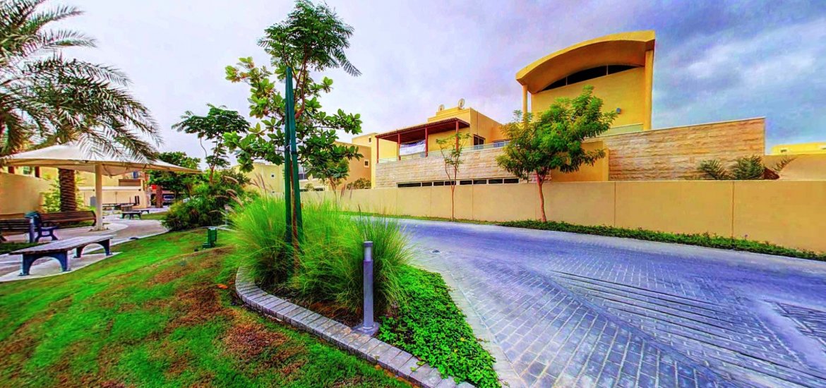 Townhouse for sale in Al Raha Gardens, Abu Dhabi, UAE 3 bedrooms, 240 sq.m. No. 1150 - photo 7