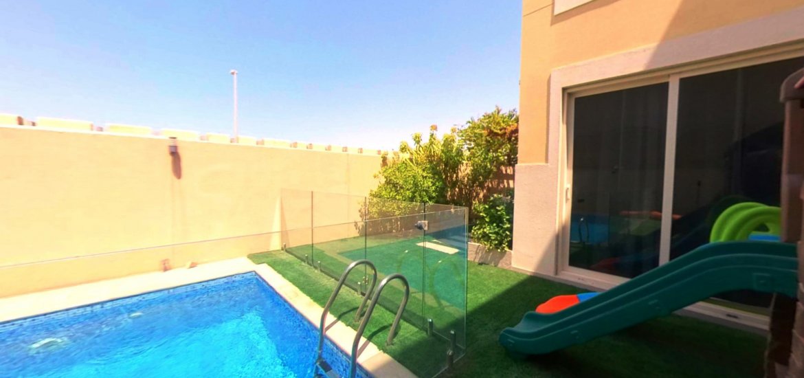 Villa for sale in Al Raha Gardens, Abu Dhabi, UAE 5 bedrooms, 586 sq.m. No. 1354 - photo 11