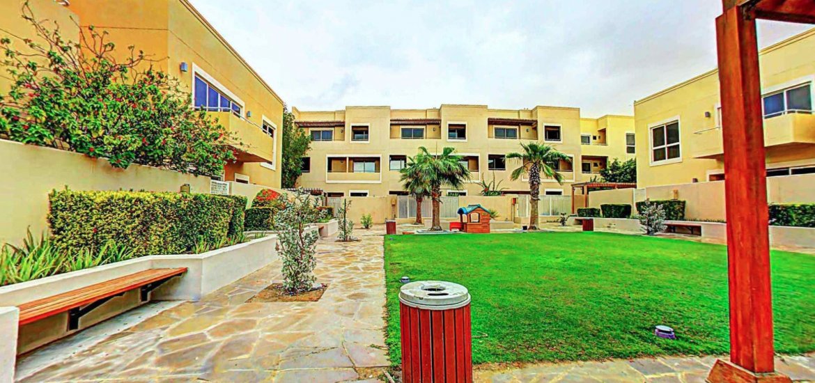 Townhouse for sale in Al Raha Gardens, UAE 3 bedrooms, 204 sq.m. No. 1324 - photo 8