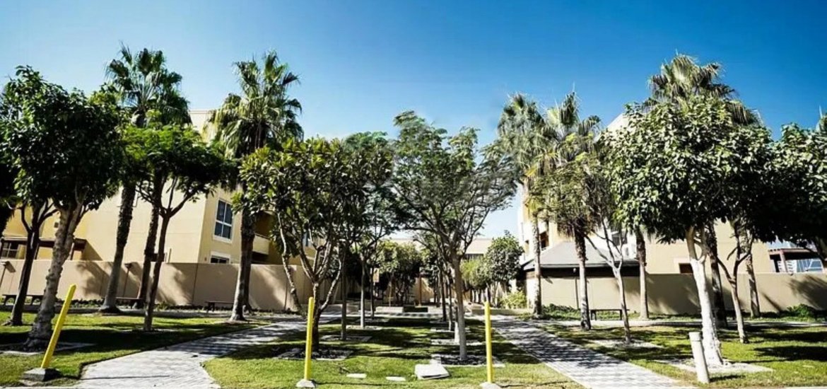 Villa for sale in Al Raha Gardens, Abu Dhabi, UAE 3 bedrooms, 331 sq.m. No. 1367 - photo 7