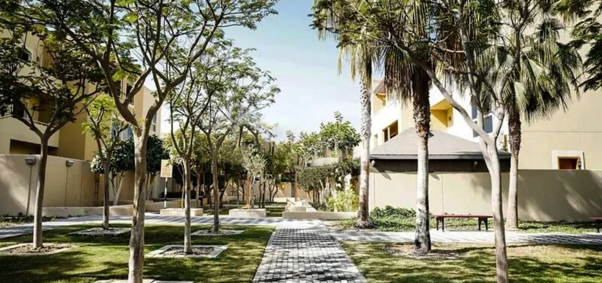 Villa for sale in Al Raha Gardens, Abu Dhabi, UAE 4 bedrooms, 289 sq.m. No. 1369 - photo 8