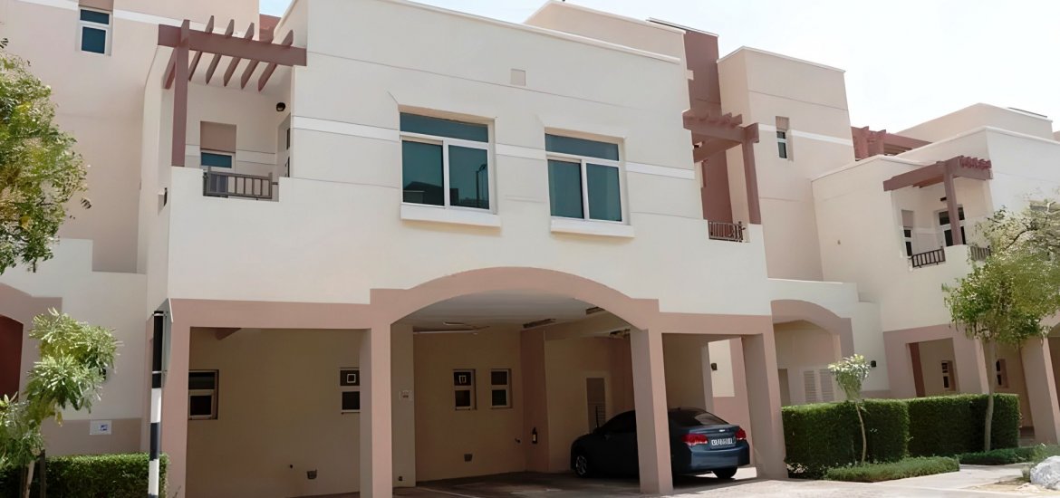 Townhouse for sale in Al Ghadeer, Abu Dhabi, UAE 2 bedrooms, 110 sq.m. No. 1572 - photo 10