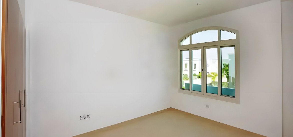 Apartment for sale in Al Ghadeer, Abu Dhabi, UAE 1 room, 54 sq.m. No. 1567 - photo 1