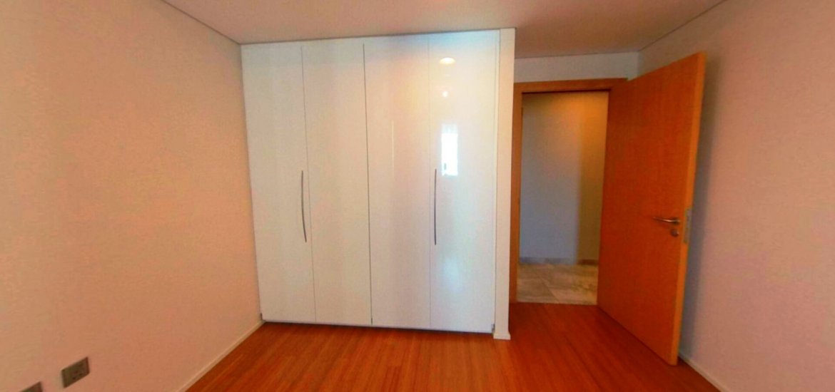 Apartment for sale in Al Raha Beach, Abu Dhabi, UAE 3 bedrooms, 179 sq.m. No. 1492 - photo 1