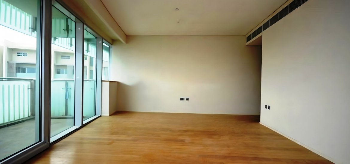 Apartment for sale in Al Raha Beach, Abu Dhabi, UAE 4 bedrooms, 230 sq.m. No. 1495 - photo 1